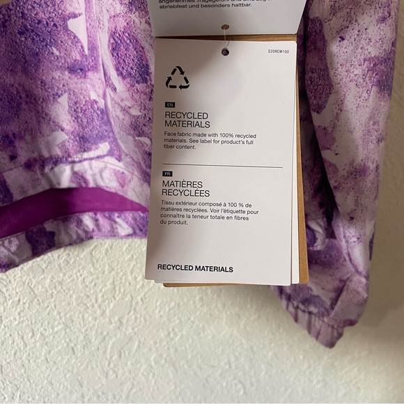 The North Face Hydrenaline Pullover Size Medium NWT Lupine Print - Picture 11 of 16